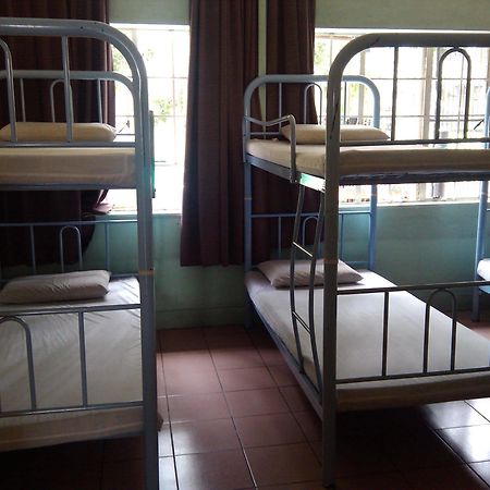Jesselton Cabin Kota Kinabalu Exterior foto
